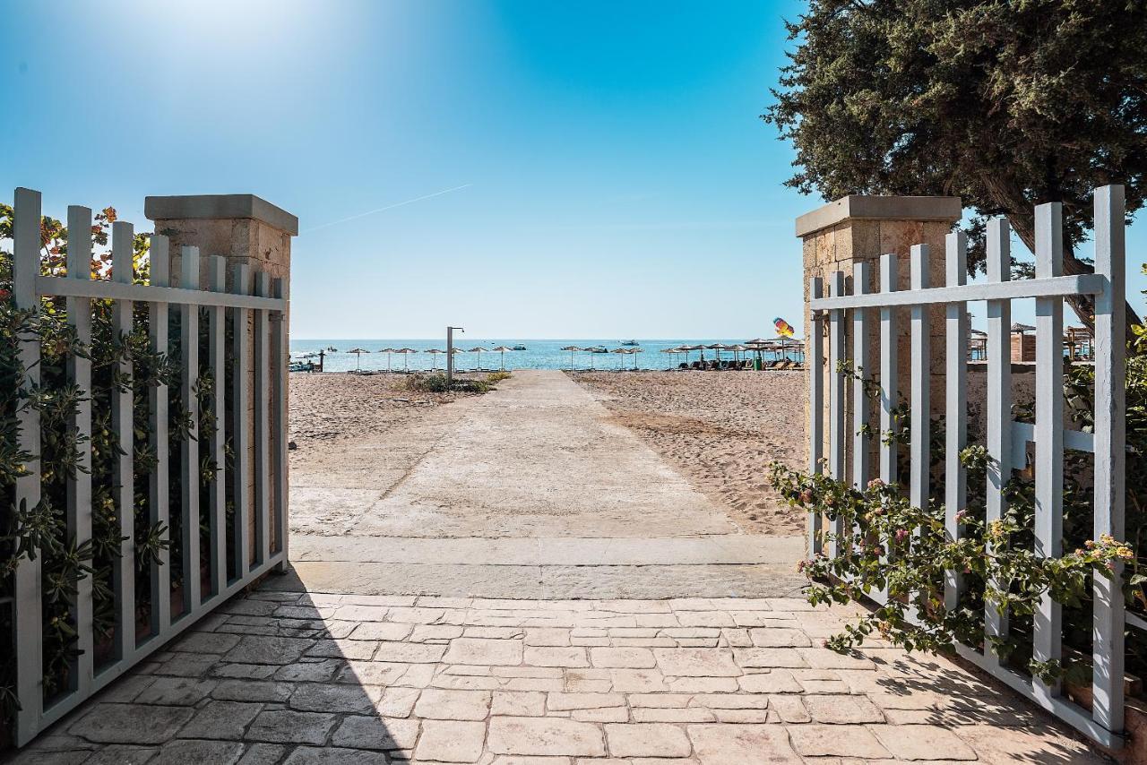 Amaryllis Beach Front House Rhodes City Esterno foto
